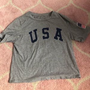 Cropped USA t-shirt